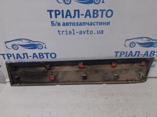 Накладка двери задняя правая Sorento 2009-2021 XM 2.4 бензин G4KJ