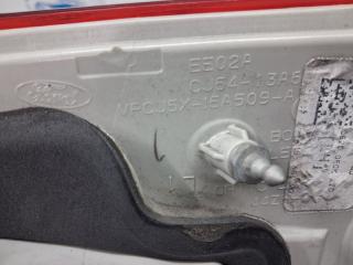 Фонарь задний внутренний левый Escape 2012-2019 3 2.0 бензин ENR90