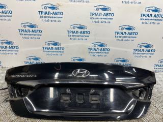 Крышка багажника Hyundai Sonata 2010-2016