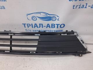 Решетка бампера центральная Fusion USA 2013-2020 2 1.5 бензин ENUN0