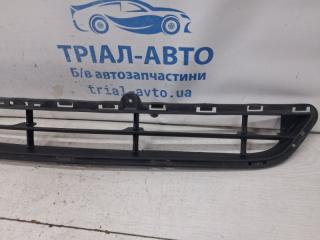 Решетка бампера центральная Santa fe 2012-2019 DM 2.4 бензин G4KJ
