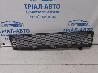 Фото запчасти решетка бампера центральная Dodge Journey 2007-2020 Б/У запчасть Запчасть решетка бампера центральная Dodge Journey 2007-2020