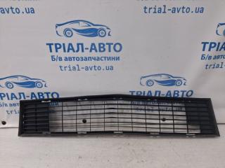 Запчасть решетка бампера центральная Ford Explorer 2011-2019