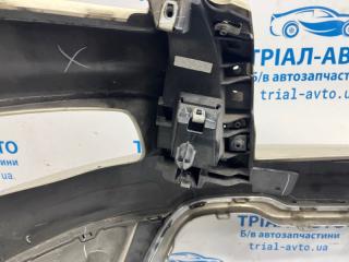 Бампер передний Cherokee 2013-2019 KL 2.4 бензин ED6