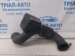 Патрубок воздушного фильтра Sorento 2009-2021 XM 2.4 бензин G4KJ