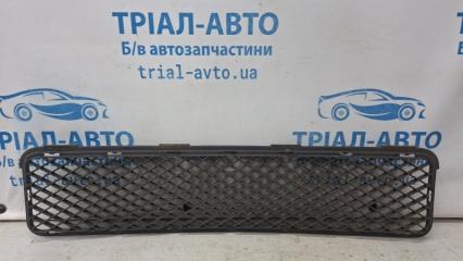 Решетка бампера центральная Tucson 2004-2009 JM 2.0 бензин G4GC