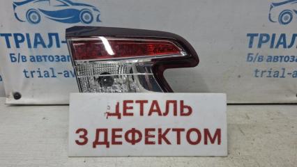Фонарь задний внутренний левый Renault Megane 2008-2016 Б/У Фонарь задний внутренний левый Renault Megane 2008-2016