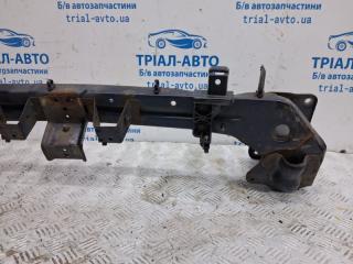 Усилитель бампера передний Mitsubishi Outlander XL 2.2 diesel 4HK