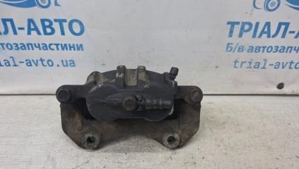 Суппорт передний правый Mitsubishi Outlander XL 2.2 diesel 4HK