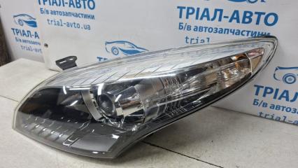 Фара левая Ксенон Renault Megane 3 1.5 Diesel K9K
