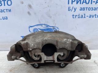 Суппорт передний правый Ford Escape 2012-2019 Б/У Суппорт передний правый Ford Escape 2012-2019