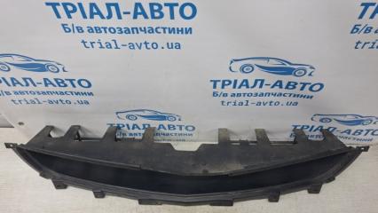 Решетка бампера центральная Lancer 2003-2009 9 1.6 Бензин 4G18