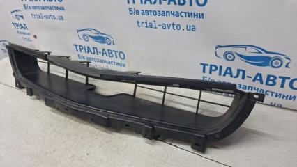 Решетка бампера центральная Mitsubishi Lancer 9 1.6 Бензин 4G18