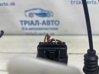 Замок двери передний правый Santa fe 2012-2019 DM 2.4 бензин G4KJ