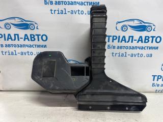 Резонатор воздухозаборника Sorento 2009-2021 XM 2.4 бензин G4KJ