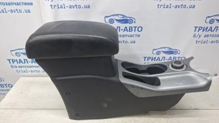 Подлокотник Mitsubishi Outlander 2007-2012 Б/У Подлокотник Mitsubishi Outlander 2007-2012