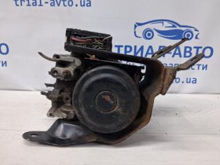 Блок abs Mitsubishi L200 KB 2.5 дизель 4D56U