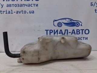 Бачок радиатора (расширительный) Mitsubishi L200 KB 2.5 дизель 4D56U
