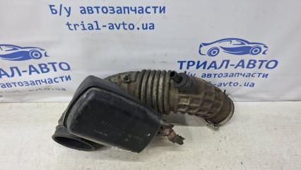 Патрубок воздушного фильтра Pathfinder 2004-2014 R51 2.5 Diesel YD25DDTI