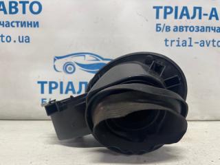Лючок бака Ford Escape 3 2.0 бензин ENR90