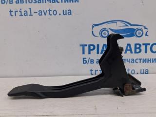 Крюк капота Renault Megane 3 1.5 Diesel K9K
