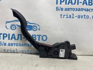 Педаль газа Ford Escape 2012-2019 Б/У Педаль газа Ford Escape 2012-2019