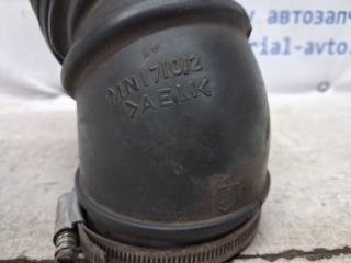 Патрубок воздушного фильтра L200 2006-2015 KB 2.5 дизель 4D56U