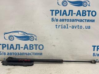 Амортизатор крышки багажника Jeep Grand Cherokee 2010-2022 Б/У Амортизатор крышки багажника Jeep Grand Cherokee 2010-2022