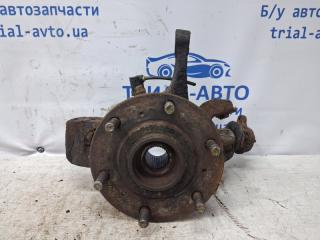 Кулак поворотный левый со ступицей L200 2006-2015 KB 2.5 дизель 4D56U