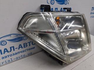 Фара правая Pathfinder 2004-2014 R51 2.5 Diesel YD25DDTI