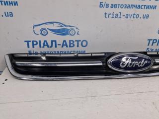 Решетка радиатора Escape 2012-2019 3 2.0 бензин ENR90