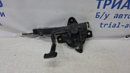 Замок капота SsangYong Actyon 2005-2010 Б/У Замок капота SsangYong Actyon 2005-2010