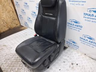 Сиденье переднее левое Actyon 2005-2010 CJ 2.0 diesel D20DT