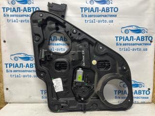 Стеклоподъемник задний правый Jeep Grand Cherokee 2010-2022 Б/У Стеклоподъемник задний правый Jeep Grand Cherokee 2010-2022