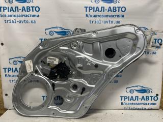 Стеклоподъемник задний правый Kia Sorento 2009-2021 Б/У Стеклоподъемник задний правый Kia Sorento 2009-2021