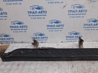 Подножка правая Mitsubishi Pajero Wagon 3 3.2 Дизель 4M41