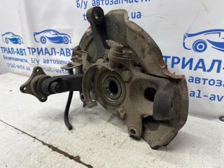 Кулак поворотный левый со ступицей Pajero Wagon 1999-2006 3 3.2 Дизель 4M41