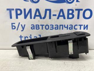 Кнопка стеклоподъемника Jeep Cherokee KL 3.2 бензин EHK