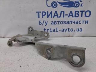 Петля капота левая Ceed 2007-2012 ED 1.6 diesel D4FB