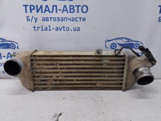 Радиатор интеркуллера Kia Ceed 2006-2012 Б/У Радиатор интеркуллера Kia Ceed 2006-2012