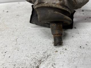 Кулак поворотный правый со ступицей I30 2007-2012 FD 1.6 diesel D4FB