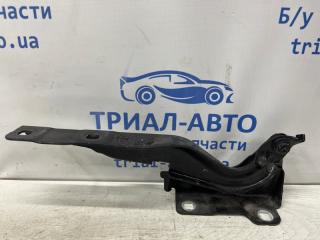 Петля капота правая Jeep Compass 2016-2020 Б/У Петля капота правая Jeep Compass 2016-2020
