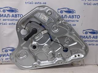 Стеклоподъемник задний правый (ручной) Hyundai I30 2007-2012 Б/У Стеклоподъемник задний правый (ручной) Hyundai I30 2007-2012