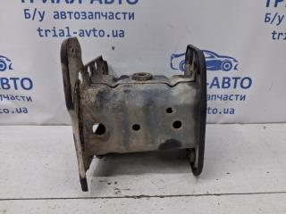 Кронштейн усилителя переднего бампера правый Captiva 2006-2018 C100 2.0 Дизель Z20S