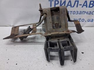 Фара противотуманная левая Pajero Sport 1996-2008 K9 2.5 Diesel 4D56