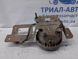 Фара противотуманная правая Pajero Sport 1996-2008 K9 2.5 Diesel 4D56