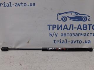 Амортизатор капота Jeep Cherokee 2013-2019