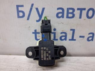 Фото запчасти датчик удара (airbag) Dodge Journey 2007-2020 Б/У запчасть Запчасть датчик удара (airbag) Dodge Journey 2007-2020