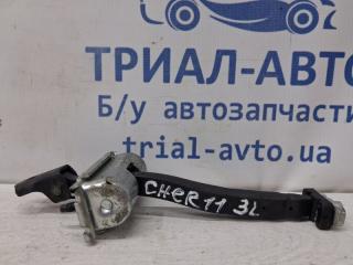 Ограничитель двери задний левый Jeep Cherokee 2013-2019