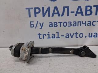 Ограничитель двери передний левый Acura MDX 2006-2013